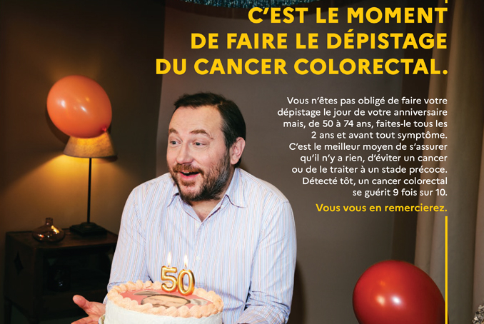 Vous n'êtes pas obligé de faire votre dépistage le jour de votre anniversaire, mais de 50 ans à 74 ans, faites-le tous les 2 ans et avant tout symptôme. C'est le meilleur moyen de s'assurer qu'il n'y a rien, d'éviter un cancer ou de le traiter à un stade précoce.