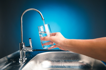 visuel illustratif de la consommation d'eau potable