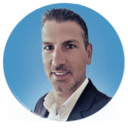 Photo portrait de Pierre Emmanuel Carchon